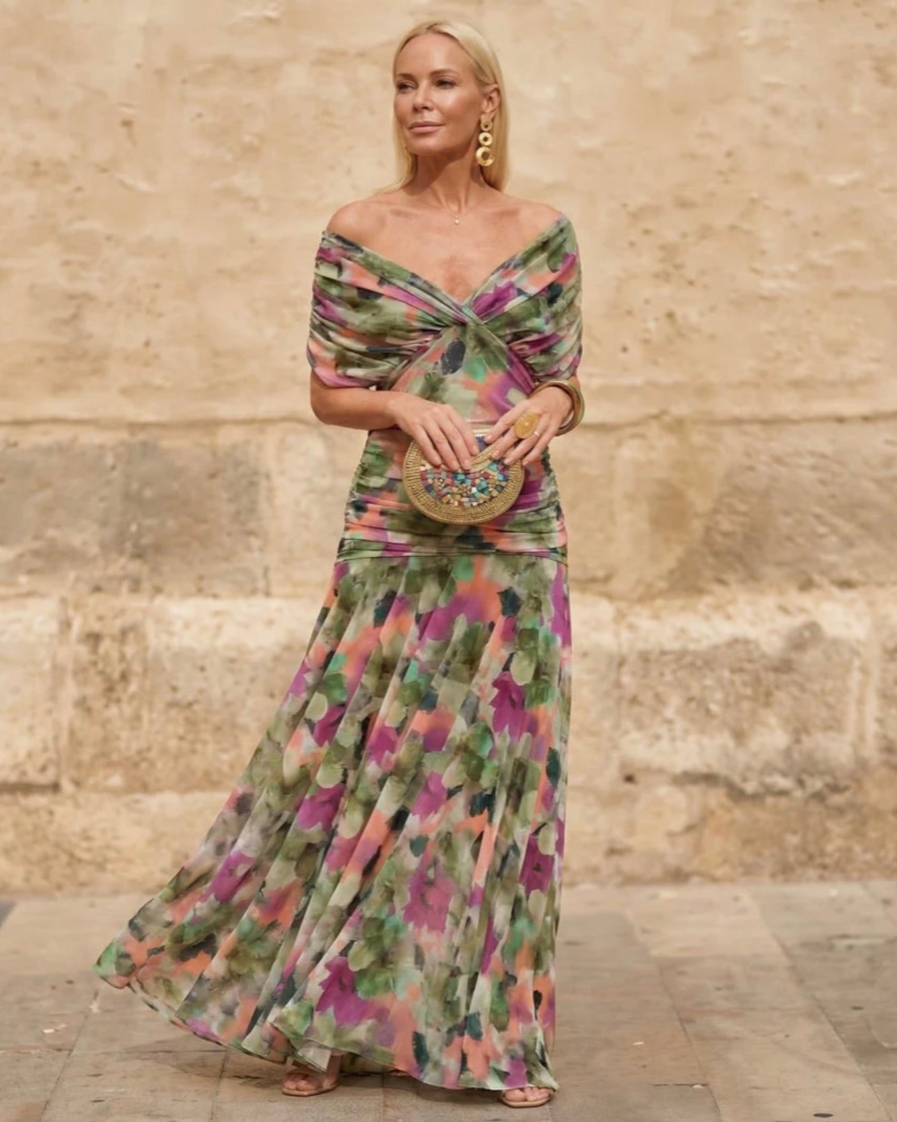 Kiara - Vestido elegante y colorido